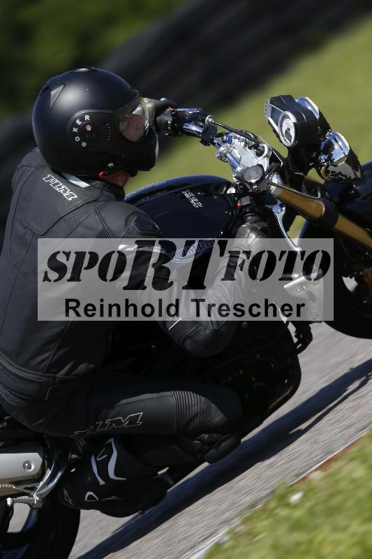 /Archiv-2024/29 12.06.2024 MOTO.CH Track Day ADR/Gruppe gelb/19